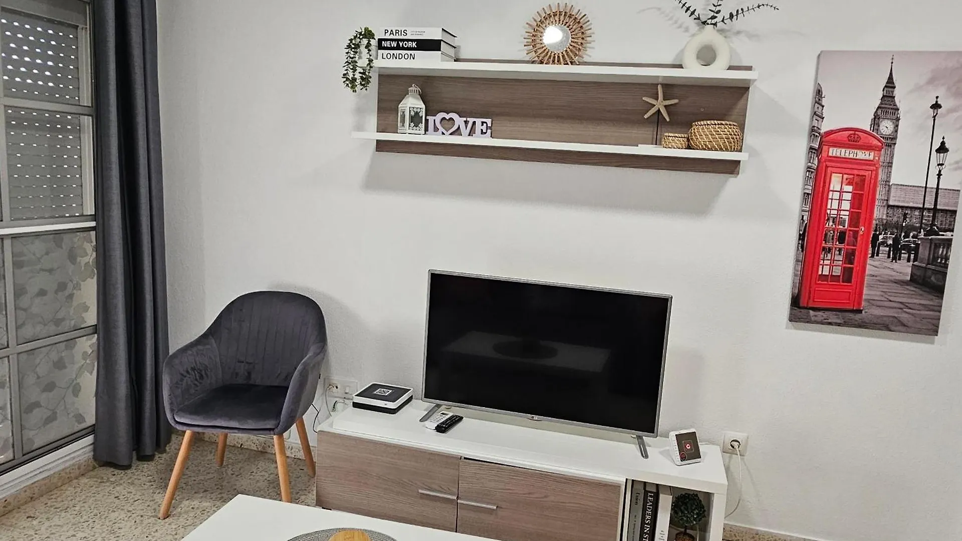 Apartamento Sol Y Playa San Fernando 0*,  España