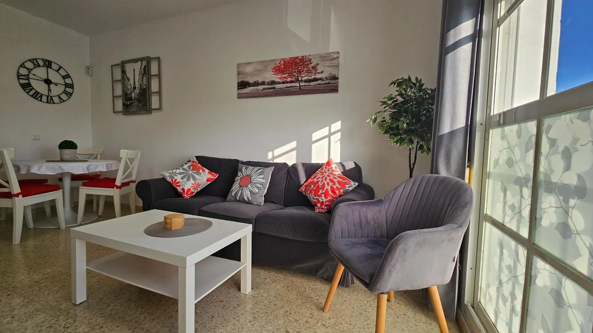 Sol Y Playa Apartment San Fernando 0*,  Spain